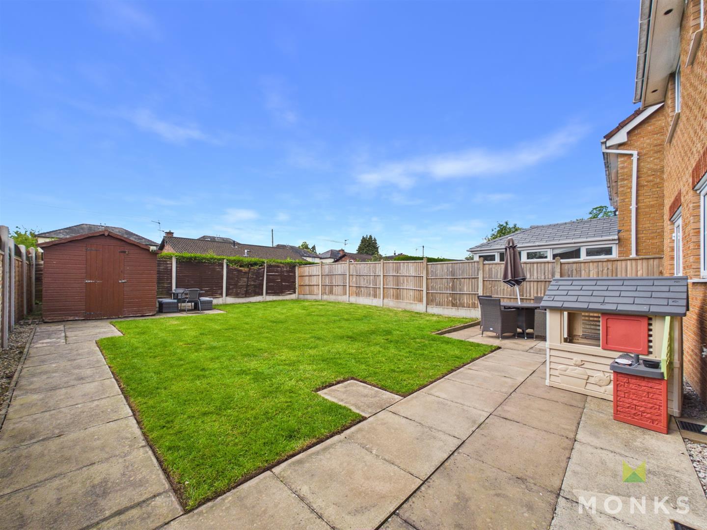 10 Sweeney Drive, Oswestry, SY10 9RH For Sale